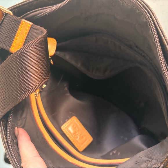 Rioni Brown and Orange Crossbody Bag with matching wallet - Picture 4 of 16